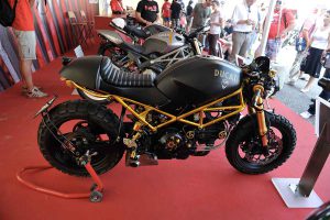 Ducati_Monster_1