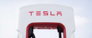 Tesla_Supercharger_02_2018