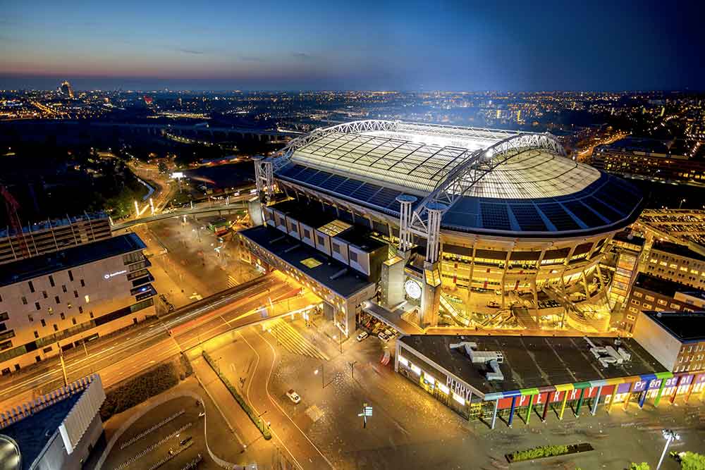 europe-s-largest-energy-storage-system-is-now-live-at-the-johan-cruijff-ArenA-Amsterdam-Nissan