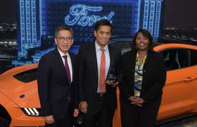 Ford premia Pirelli…