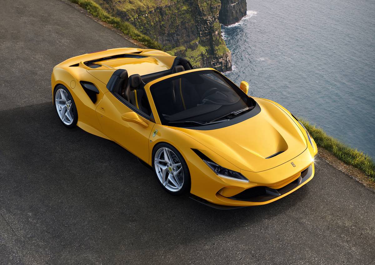 1_Ferrari-F8-Spider_2019