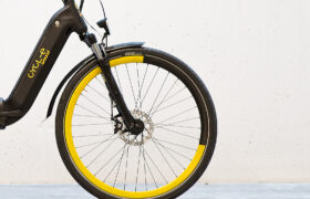 CYCL-e around: e-bike Pirelli per aziende e hotel