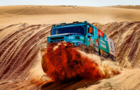 Team Petronas De Rooy Iveco: due truck nella Top 10 alla Dakar
